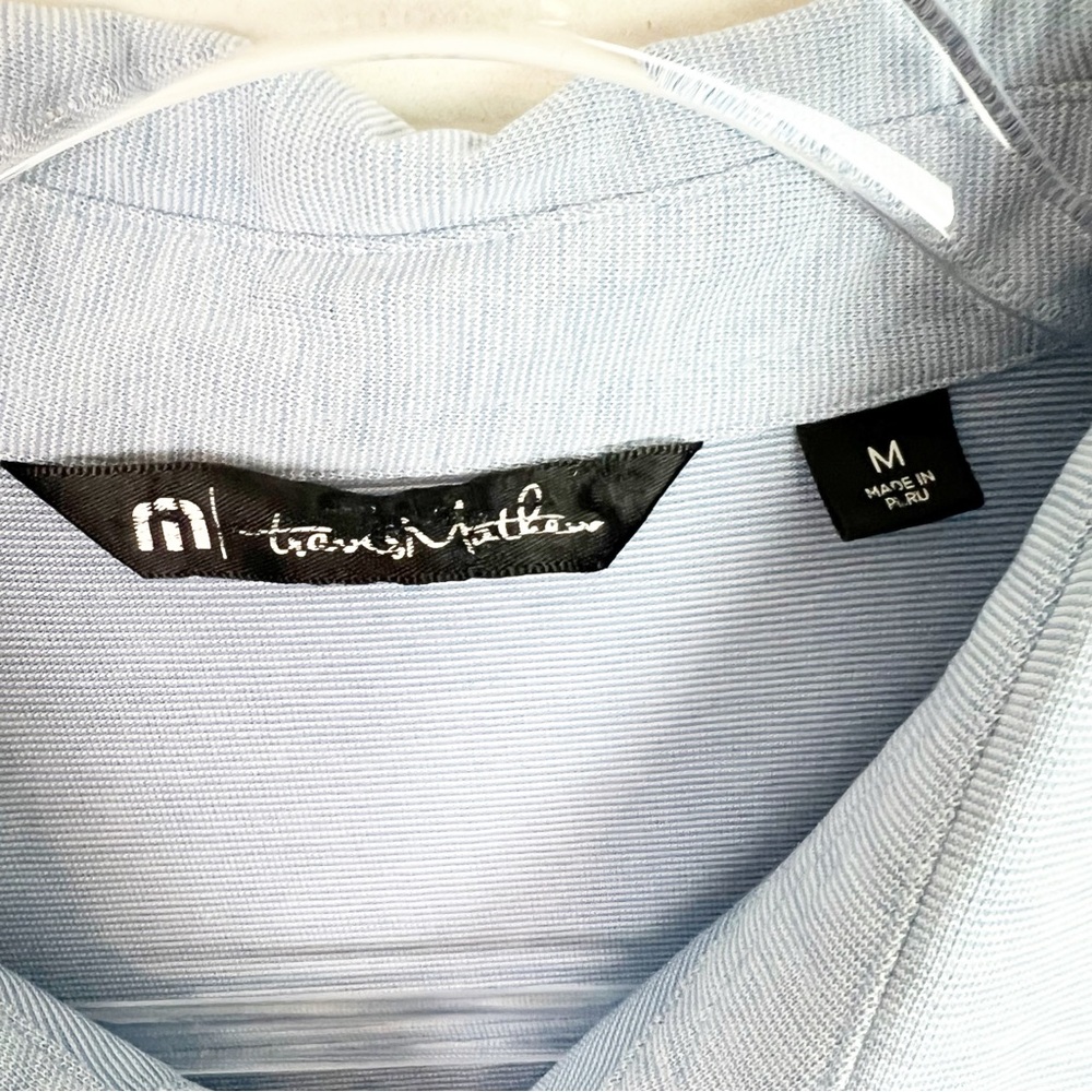 TRAVIS MATHEW LIGHT BLUE SHORT SLEEVE GOLF POLO SHIRT MENS MEDIUM - Picture 3 of 6
